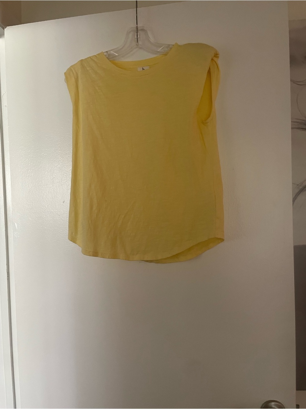b new york Yellow Sleeveless Tank Top with padded shoulders. Size s.